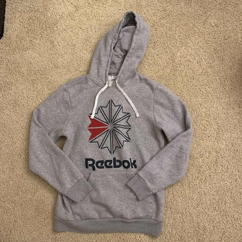 Unisex Size S Reebok Classics Fleece Sweatshirt